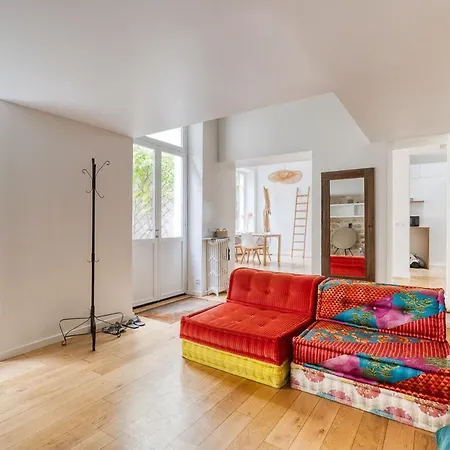 Parisian Loft & Secret Garden *