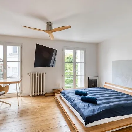 Parisian Loft & Secret Garden