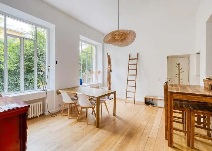 アパート Parisian Loft & Secret Garden *