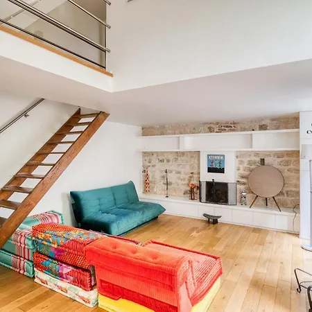 아파트 Parisian Loft & Secret Garden